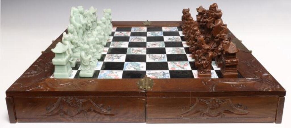 CHINESE FOLDING CHESS BOARD &