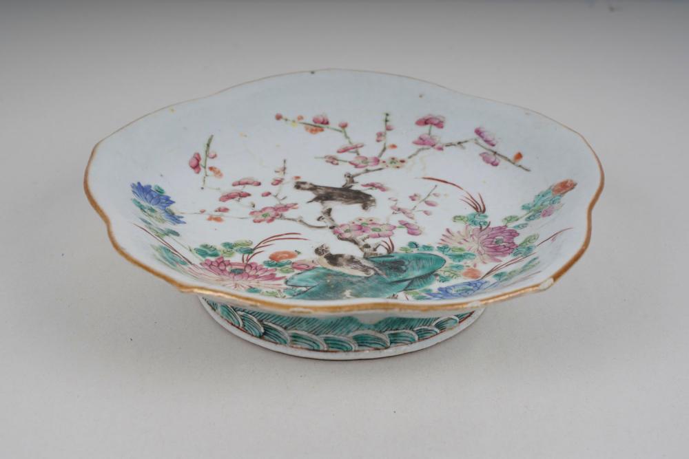 CHINESE FOOTED DISH9 inches