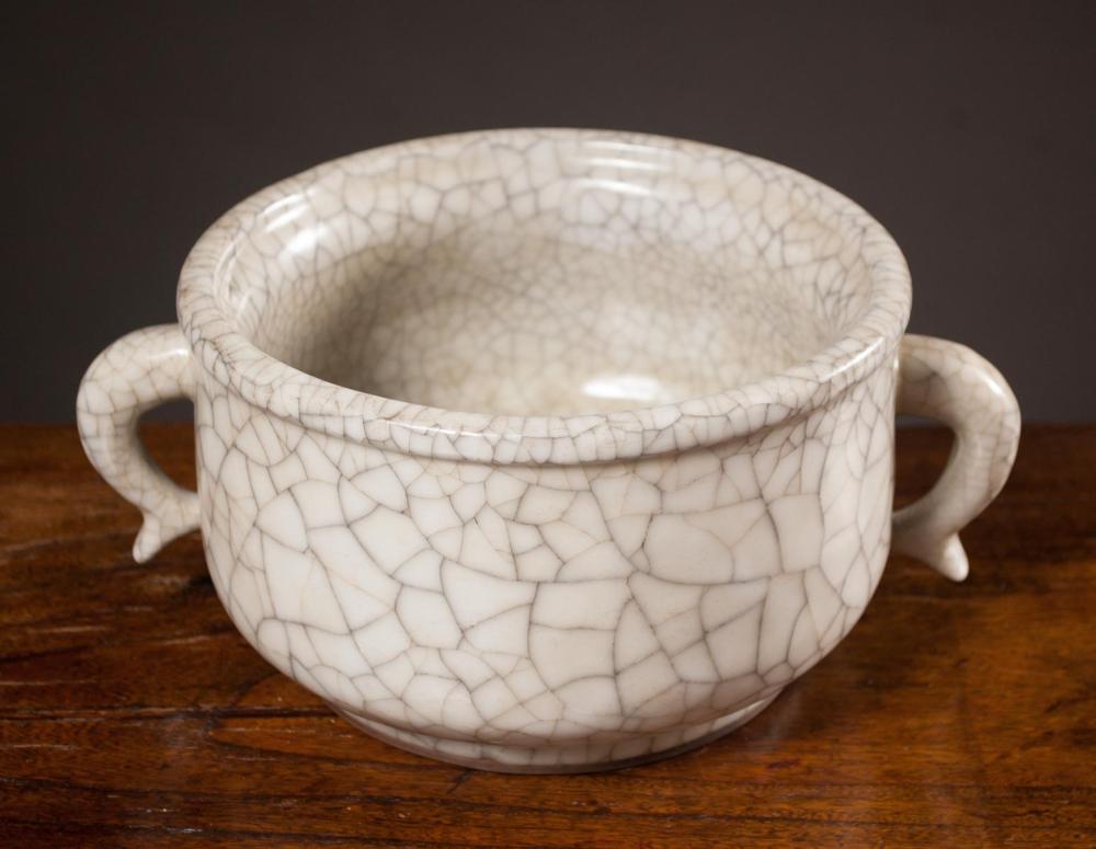 CHINESE GE WARE CENSER, CIRCULAR
