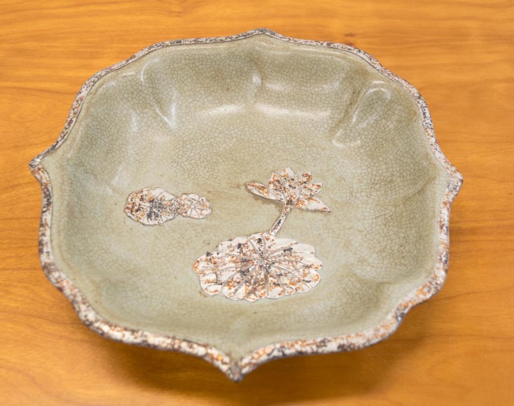 CHINESE GE WARE PORCELAIN WASHER,