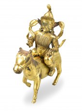 CHINESE GILT BRONZE BUDDHA FIG