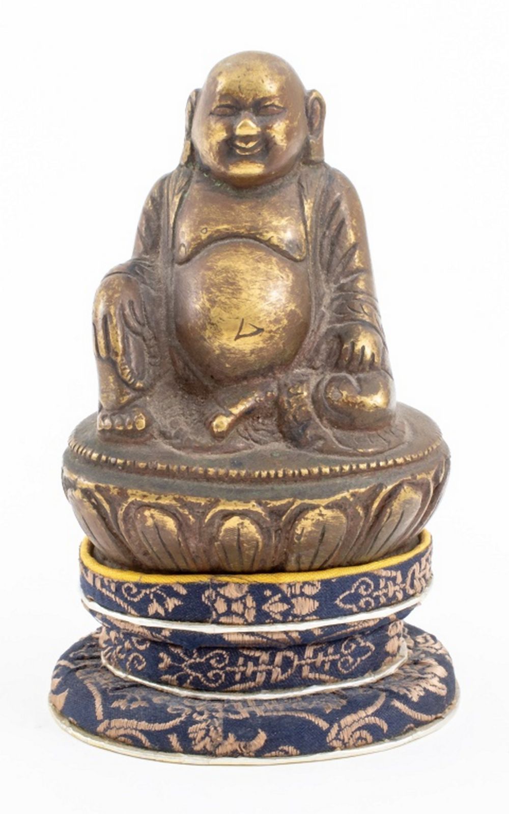 CHINESE GILT BRONZE BUDDHA