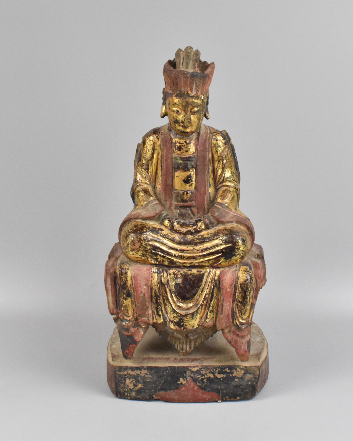 CHINESE GILT LACQUERED WOOD