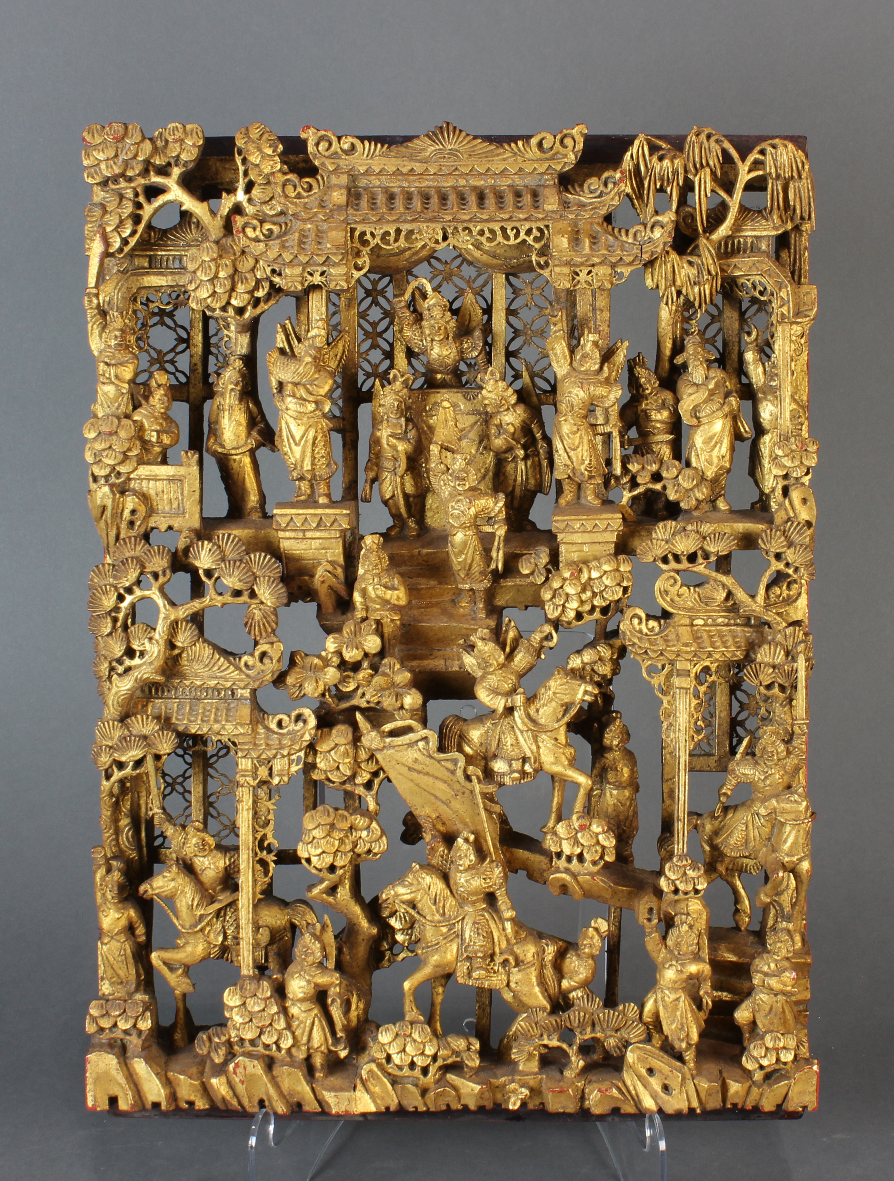 CHINESE GILT LACQUERED WOOD