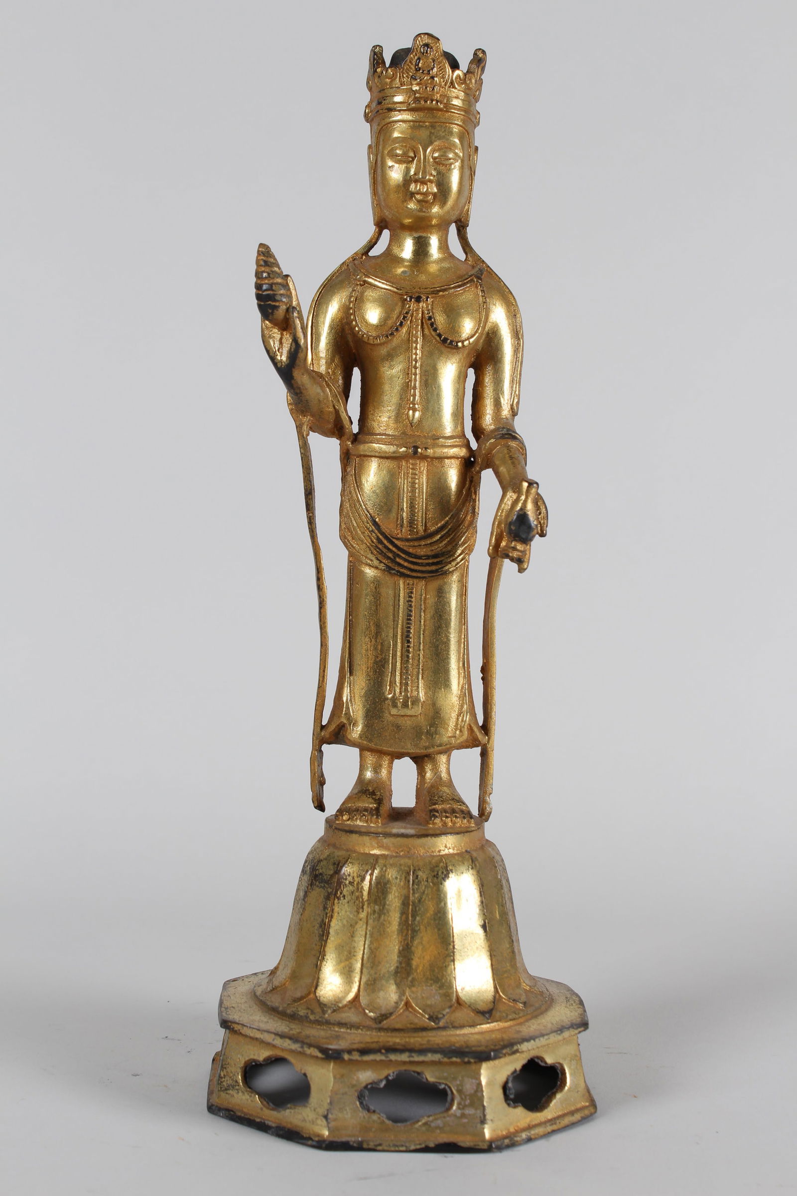 CHINESE GILT RELIGIOUS BUDDHA