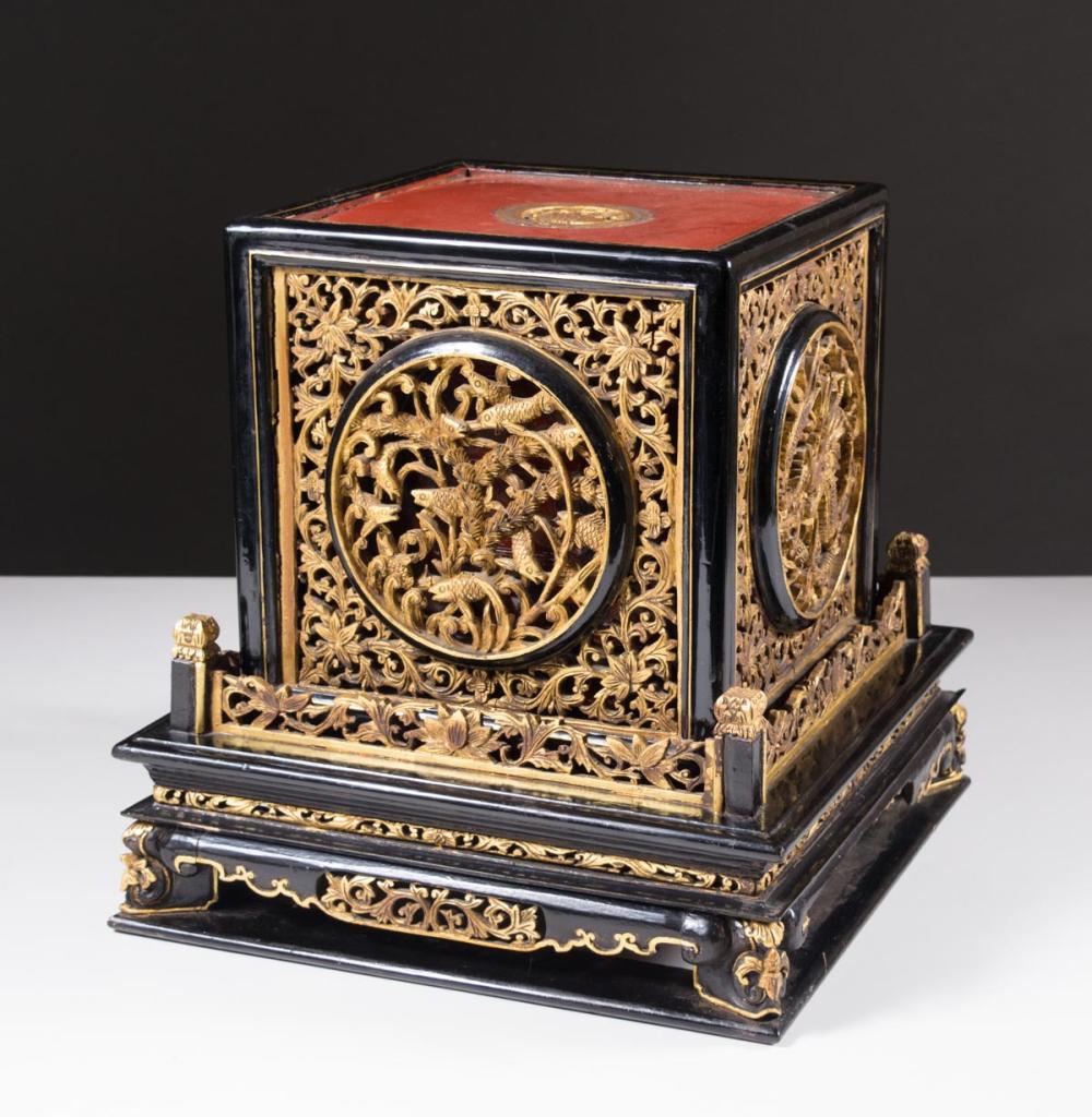 CHINESE GILTWOOD, RED & BLACK