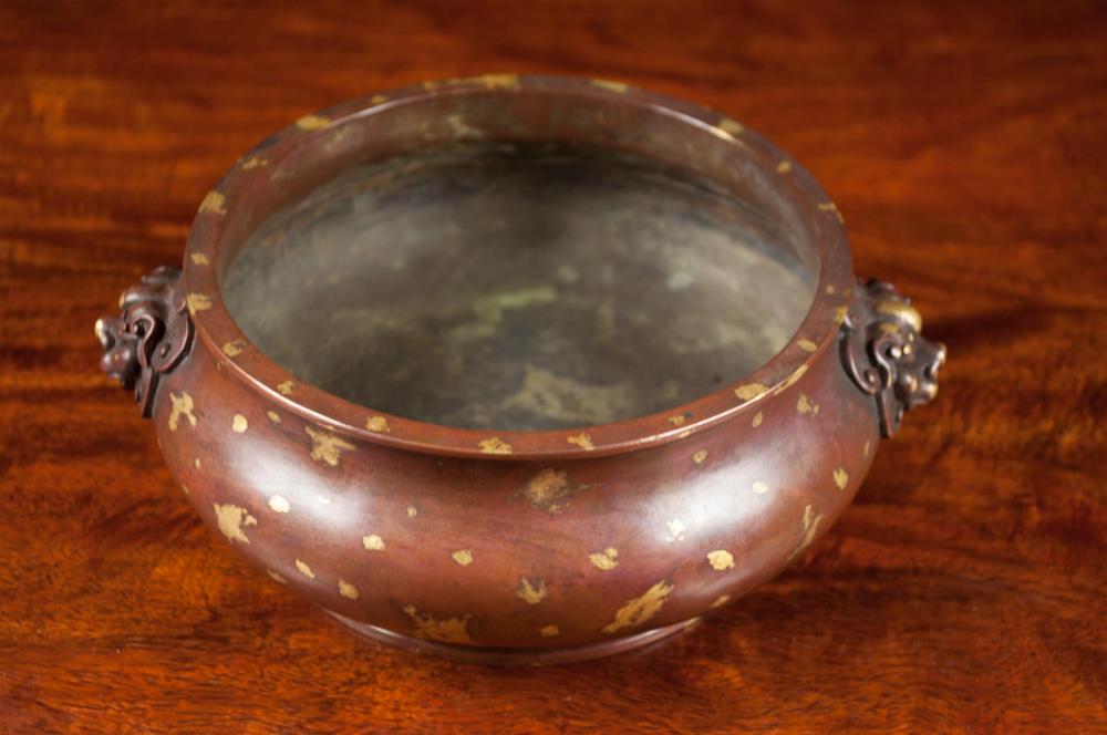 CHINESE GOLD-SPLASHED BRONZE