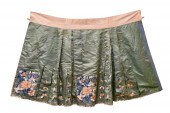 CHINESE GREEN EMBROIDERY WOMEN
