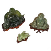 CHINESE GREEN HARDSTONE BUDDHA