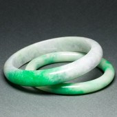 CHINESE GREEN JADEITE BANGLES