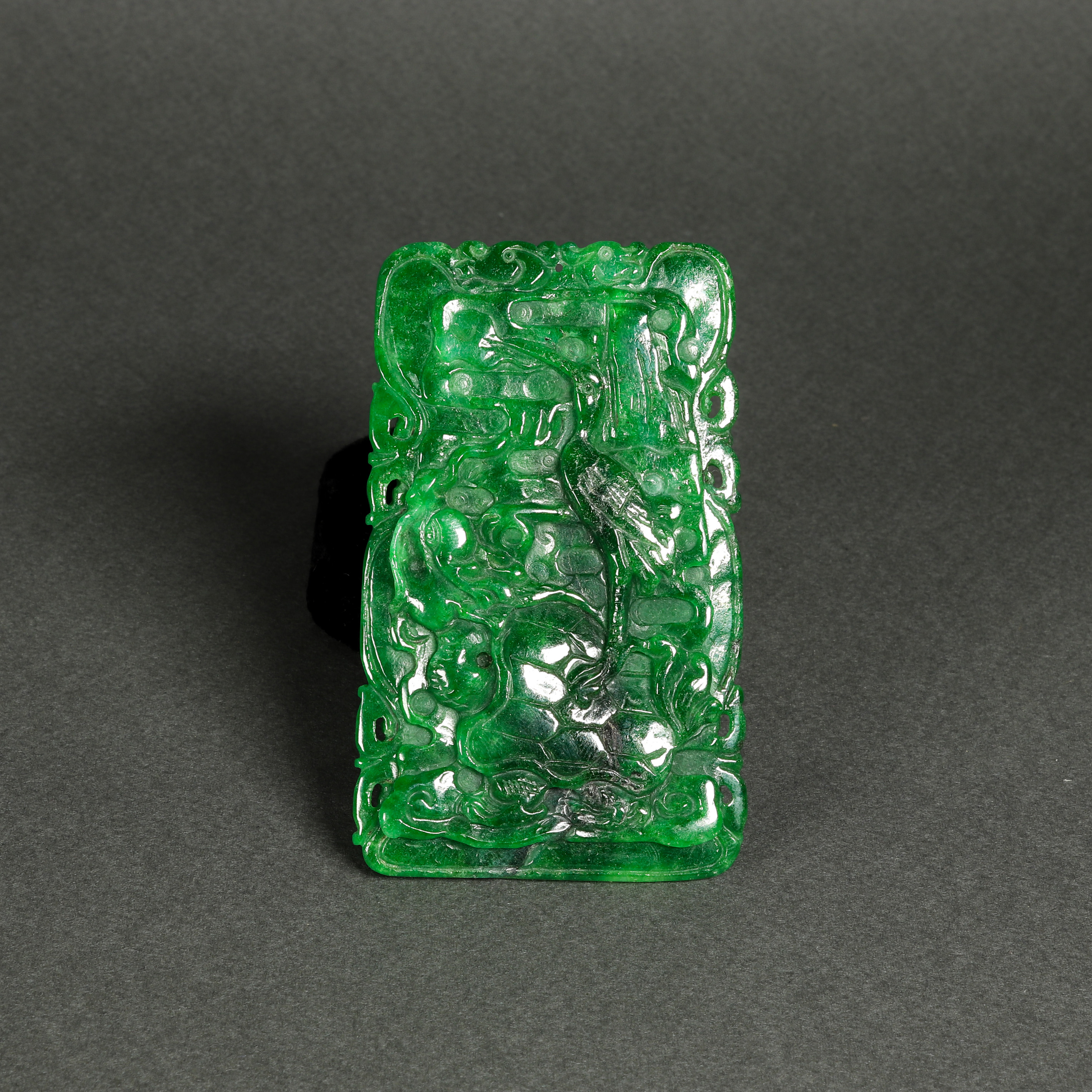 CHINESE GREEN JADEITE PLAQUE
