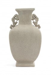 CHINESE GU WARE FANG HU VASE,