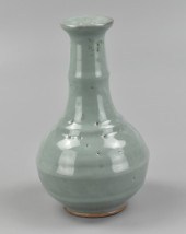 CHINESE GUAN TYPE CELADON GLAZ