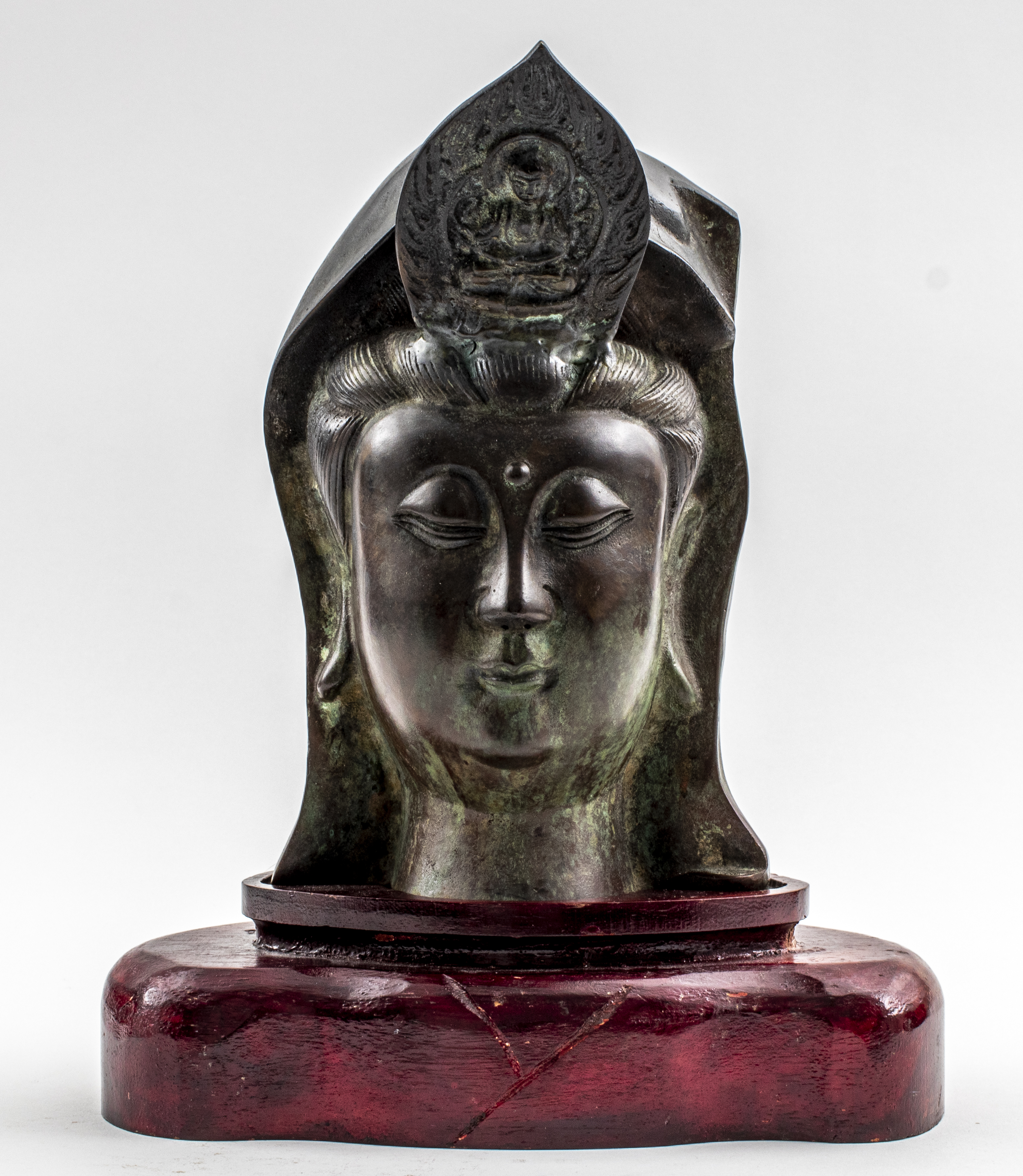 CHINESE GUANYIN BODHISATTVA