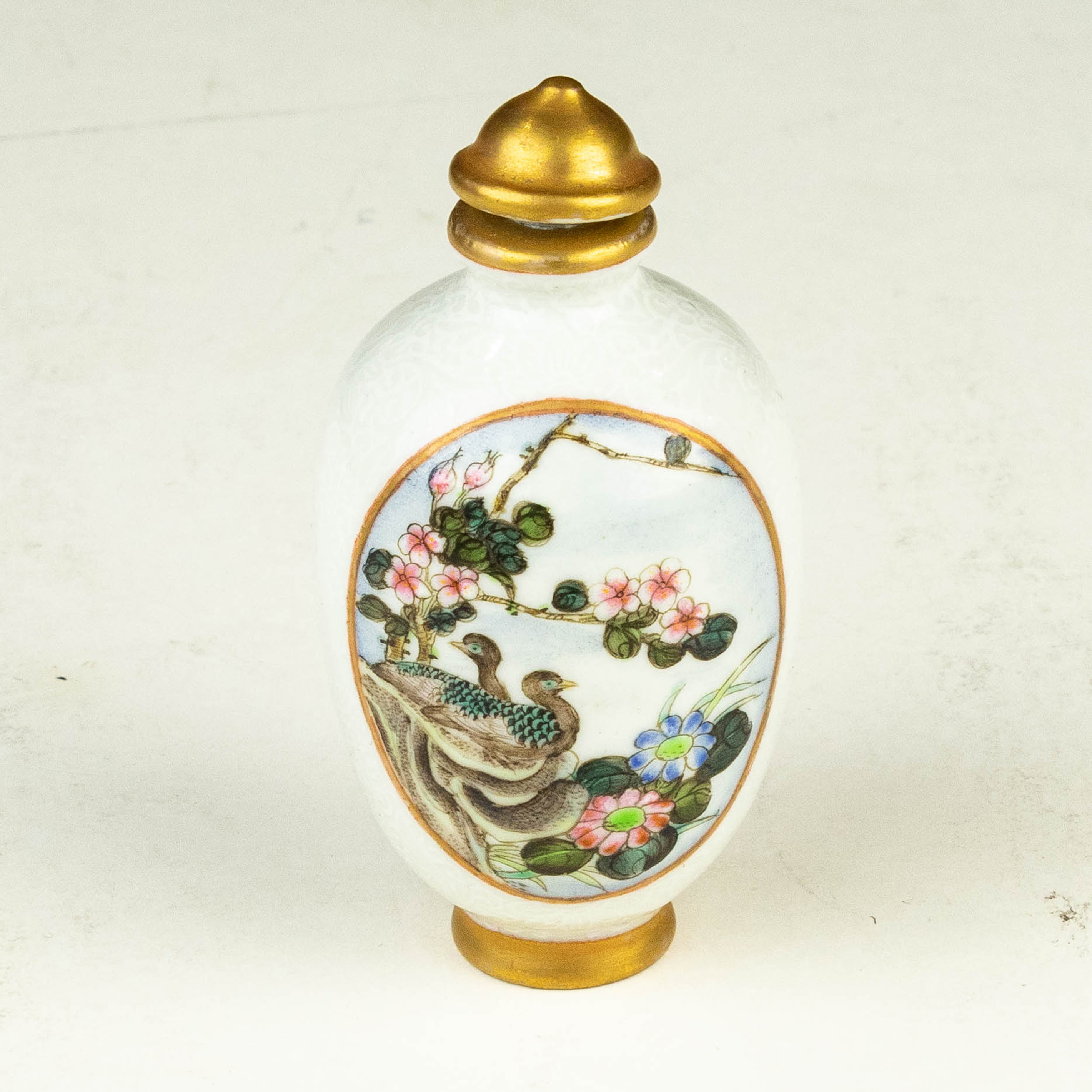 CHINESE GUYUE XUAN STYLE ENAMELED
