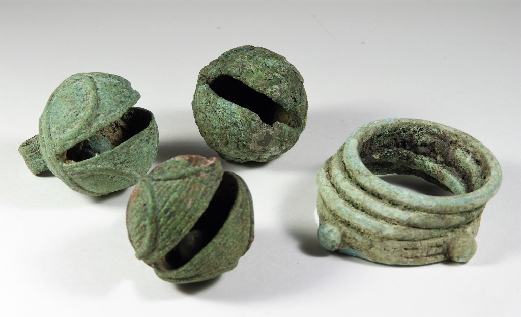 CHINESE HAN ARCHAIC BRONZE BELLS