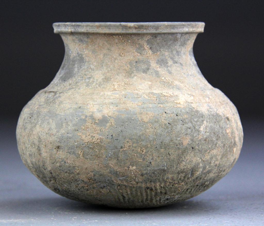 Chinese Han Dynasty Storage JarWith