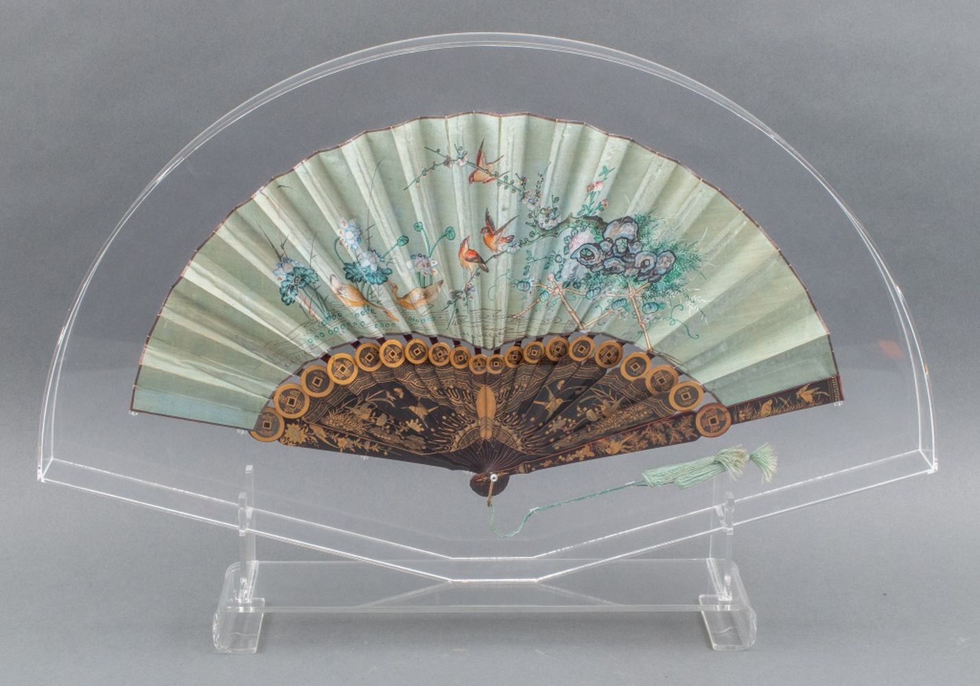 CHINESE HAND PAINTED FAN WITH