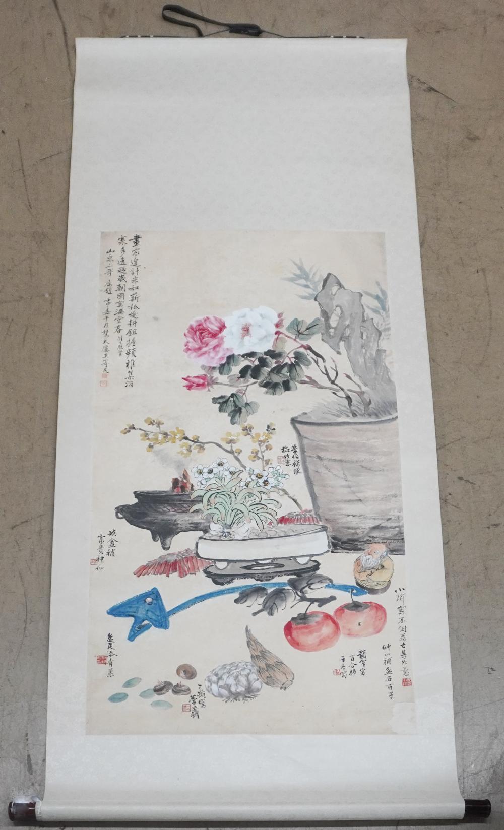 CHINESE HANGING SCROLL OF FLOWERING