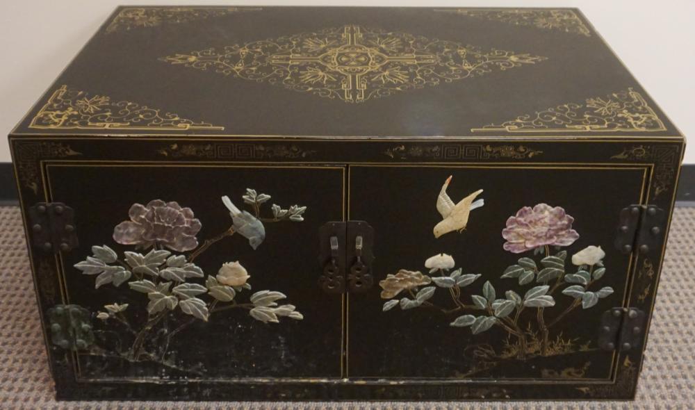 CHINESE HARDSTONE MOUNTED,