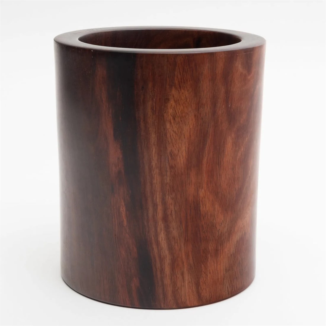 CHINESE HARDWOOD PEN HOLDER.