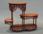 CHINESE HARDWOOD TABLE ÉTAGèRE