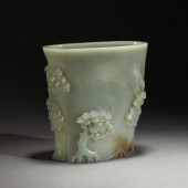 CHINESE HETIAN JADE BRUSH POT<