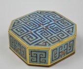 CHINESE HEXAGONAL CLOSIONNE BO