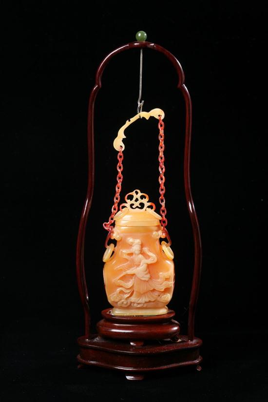 CHINESE HORN BILL IVORY VASE AND