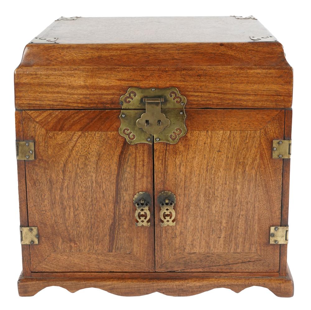 CHINESE HUANGHUALI SEAL BOXwith