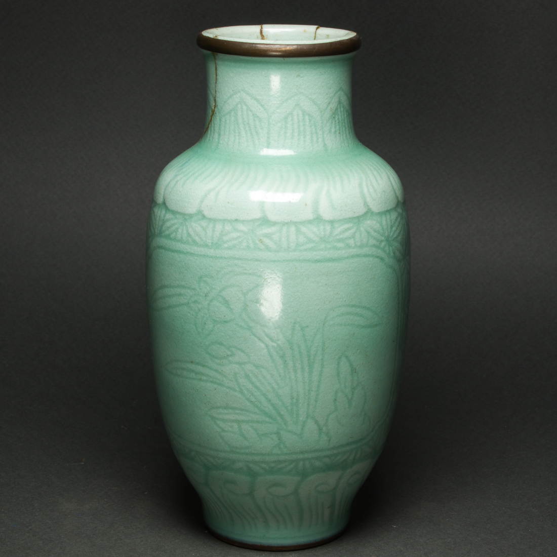 CHINESE INCISE-DECORATED AND