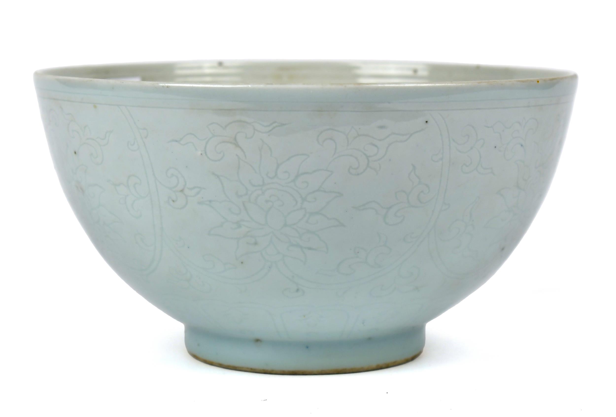CHINESE INCISED CELADON BOWL.