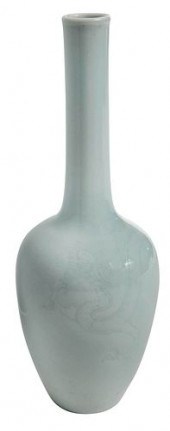 CHINESE INCISED DRAGON PORCELA