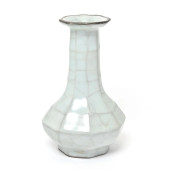 CHINESE INSCRIBED GUAN-TYPE OC