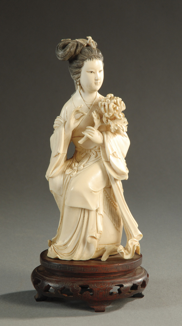 CHINESE IVORY CARVED FIGURE of