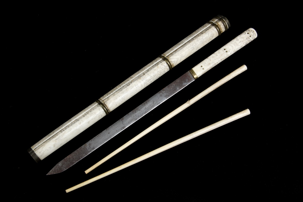 CHINESE IVORY EATING SET - 19th c