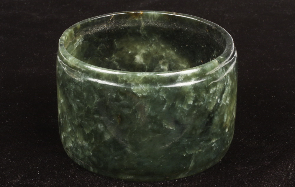 CHINESE JADE ARMLET - Shang Dynasty