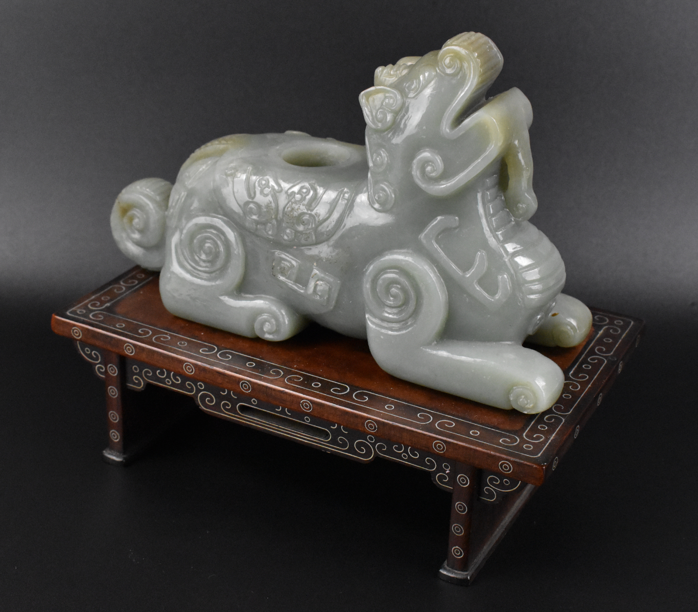 CHINESE JADE CARVED BEAST FIGURE