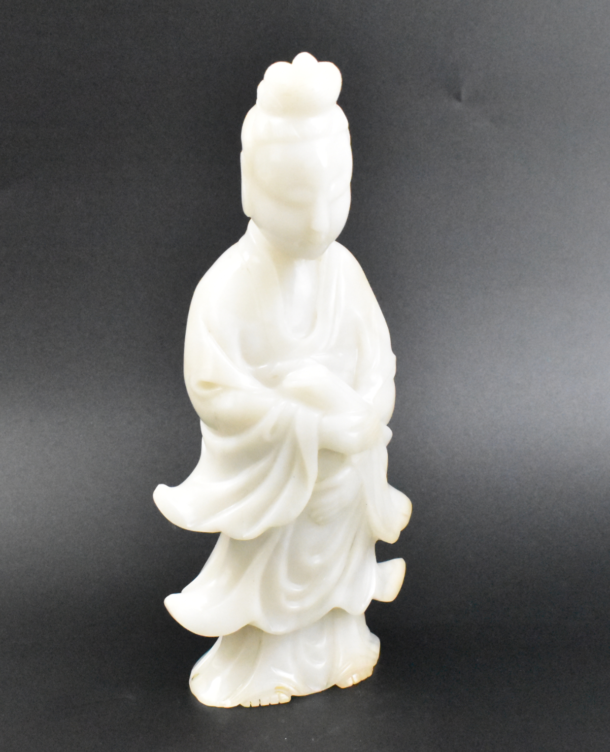 CHINESE JADE CARVED GUANYIN