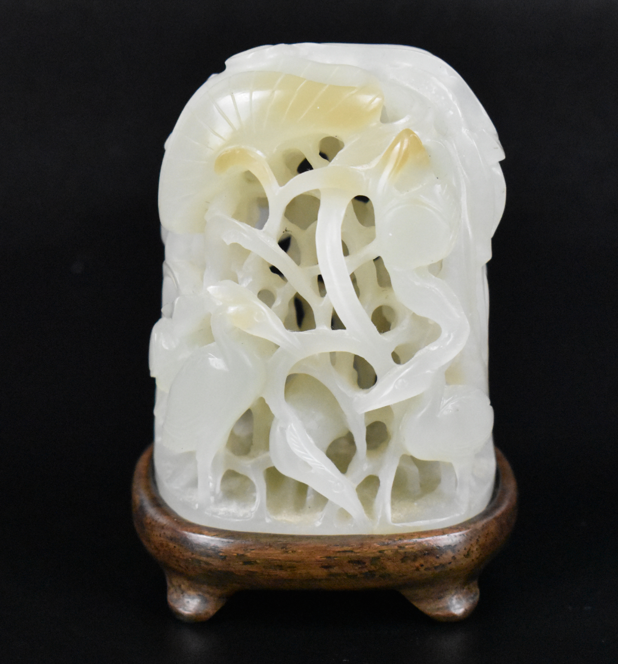 CHINESE JADE RETICULATED "EGRET"