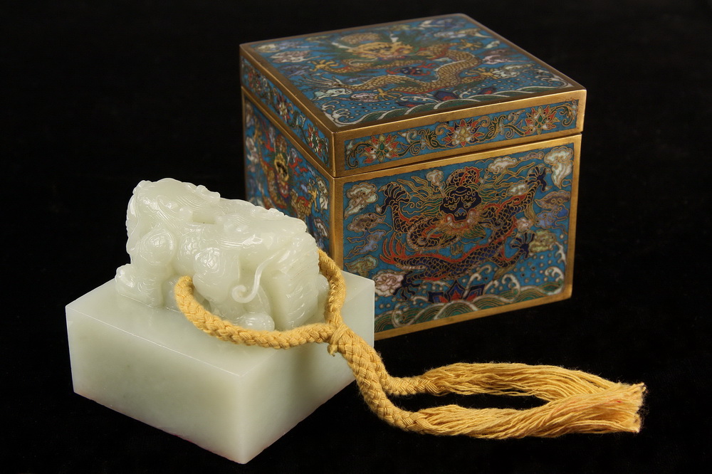 CHINESE JADE SEAL IN CLOISONNE