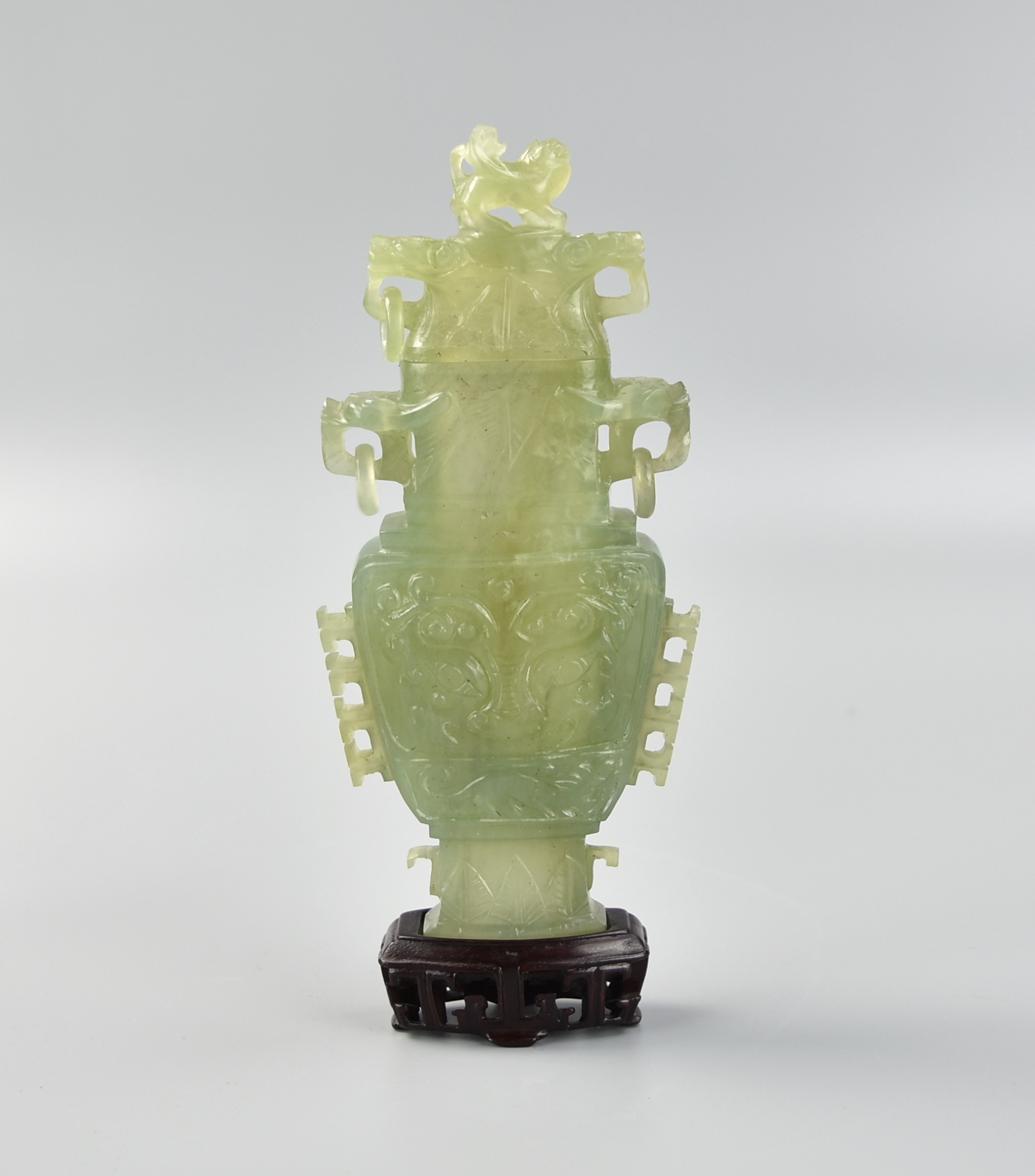 CHINESE JADEITE ARCHAISTIC JAR &