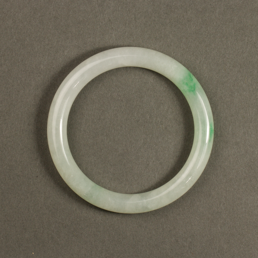 CHINESE JADEITE BANGLE Chinese