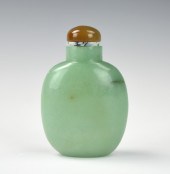 CHINESE JADEITE SUNFF BOTTLE ,