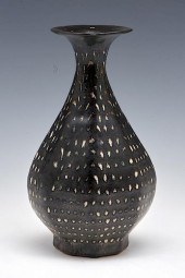 CHINESE JI-CHOU OCTAGONAL YUHU