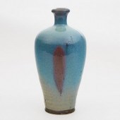 CHINESE JUNYAO PORCELAIN VASE