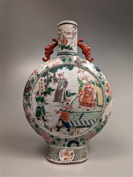Chinese Kangxi-style Famille