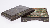 CHINESE LACQUER BOX WITH FAMIL