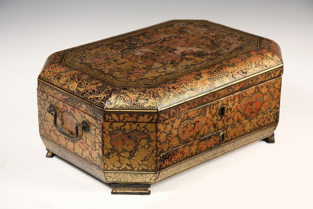 CHINESE LACQUERED WRITING BOX -