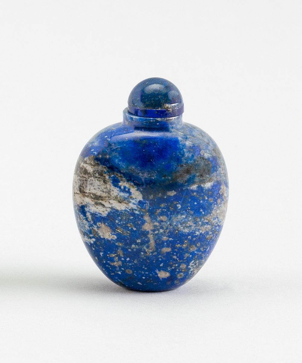CHINESE LAPIS LAZULI SNUFF BOTTLE